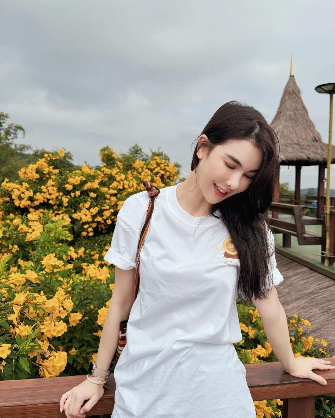 โบว์ - เบญจวรรณ อาร์ตเนอร์