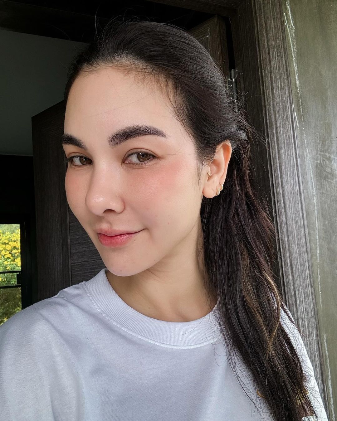 โบว์ - เบญจวรรณ อาร์ตเนอร์