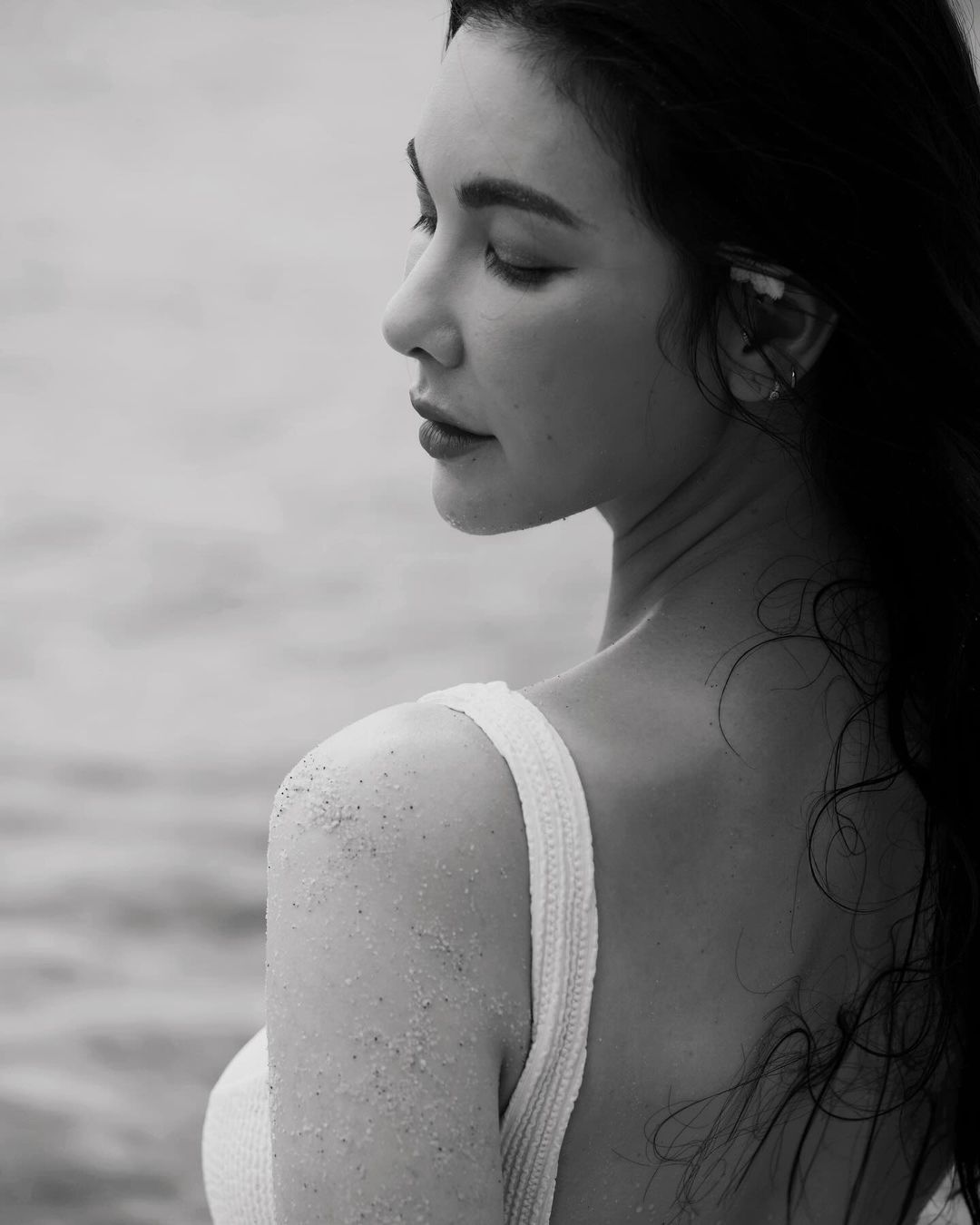 โบว์ - เบญจวรรณ อาร์ตเนอร์