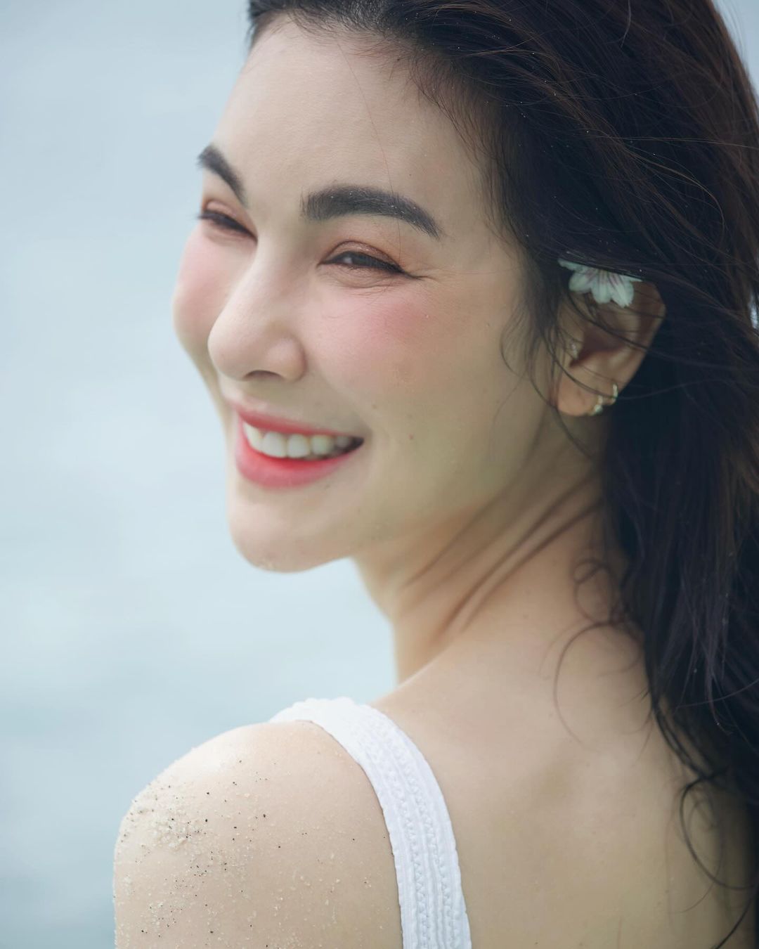 โบว์ - เบญจวรรณ อาร์ตเนอร์