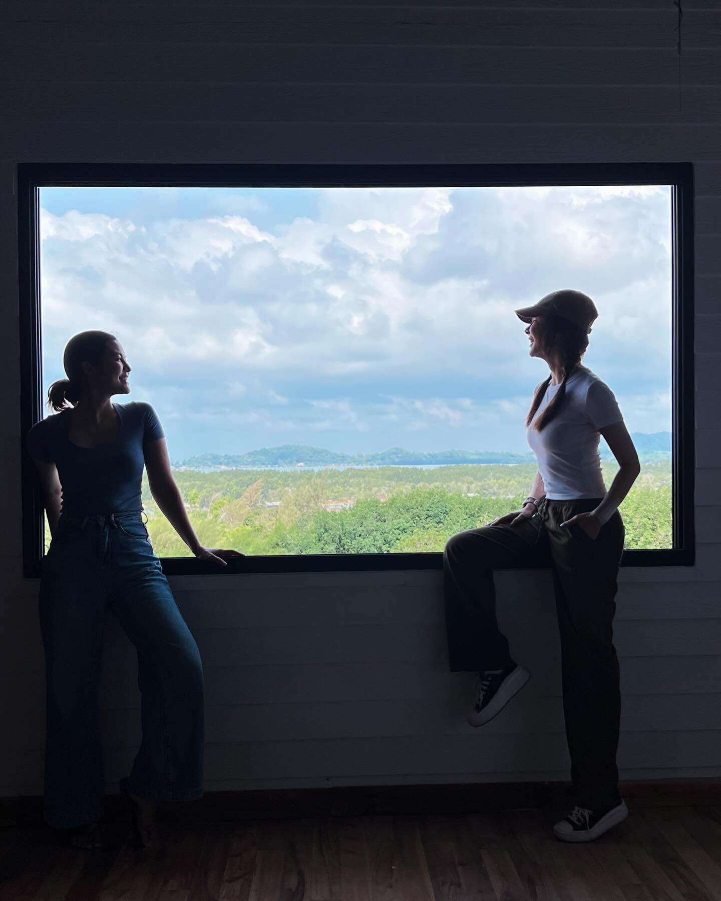 โบว์ - เบญจวรรณ อาร์ตเนอร์