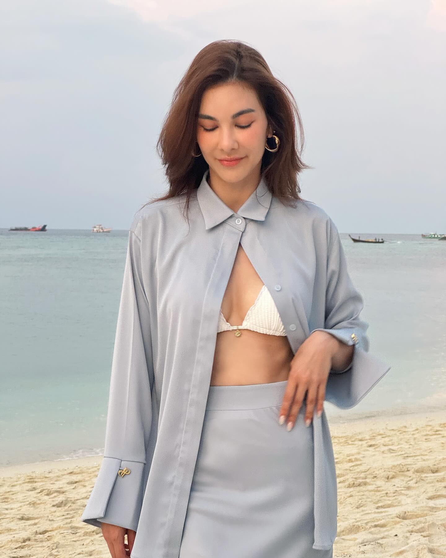 โบว์ - เบญจวรรณ อาร์ตเนอร์