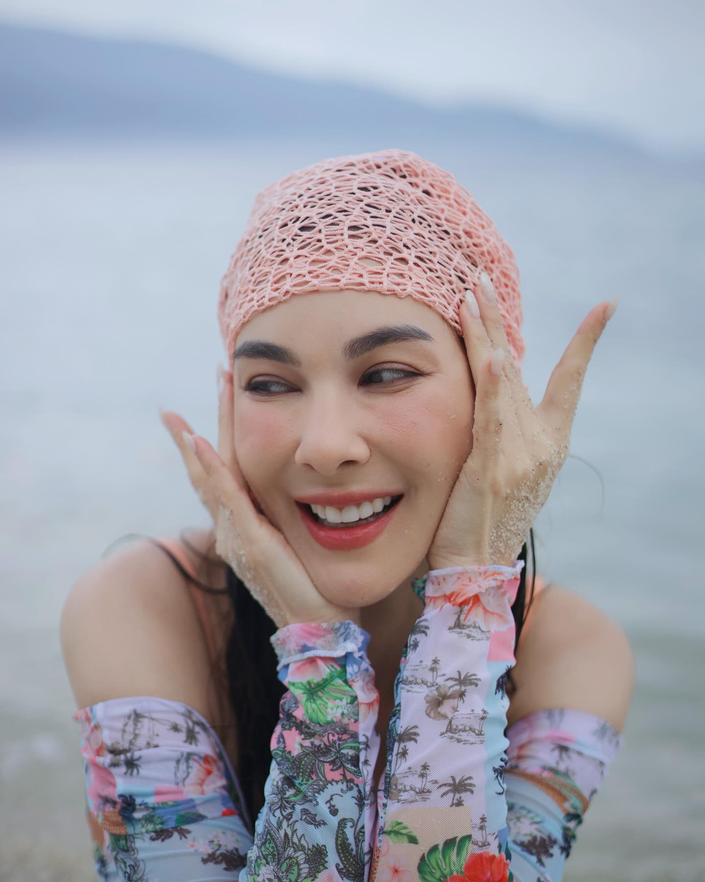 โบว์ - เบญจวรรณ อาร์ตเนอร์