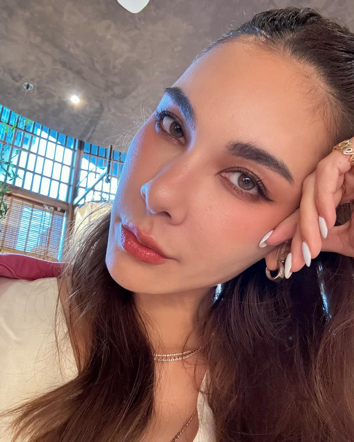 โบว์ - เบญจวรรณ อาร์ตเนอร์