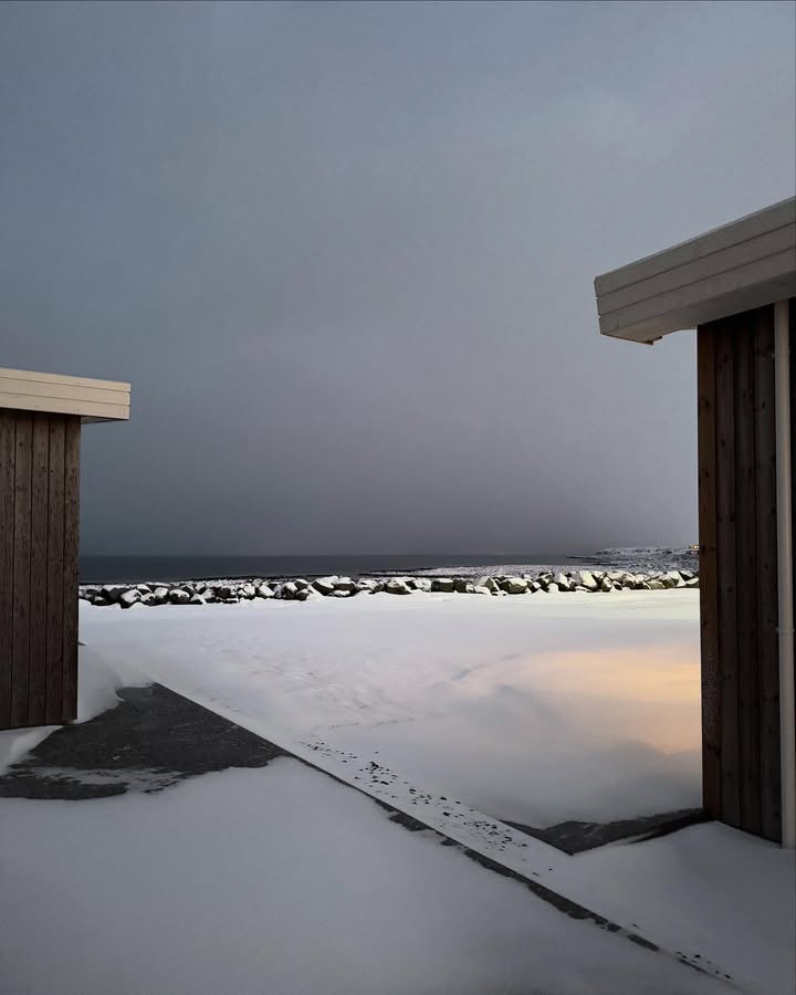 โบว์ - เบญจวรรณ อาร์ตเนอร์