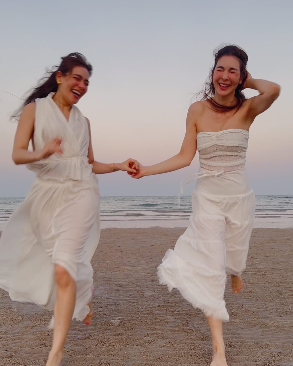 โบว์ - เบญจวรรณ อาร์ตเนอร์