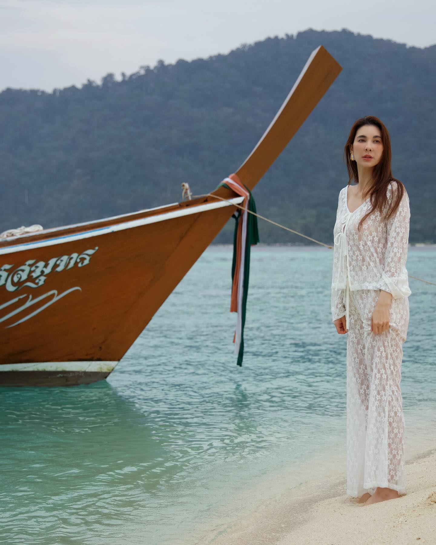 โบว์ - เบญจวรรณ อาร์ตเนอร์