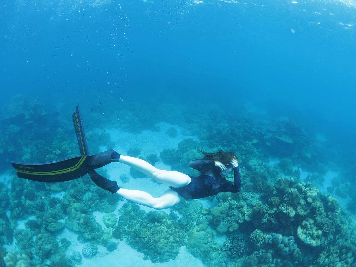 โบว์ - เบญจวรรณ อาร์ตเนอร์