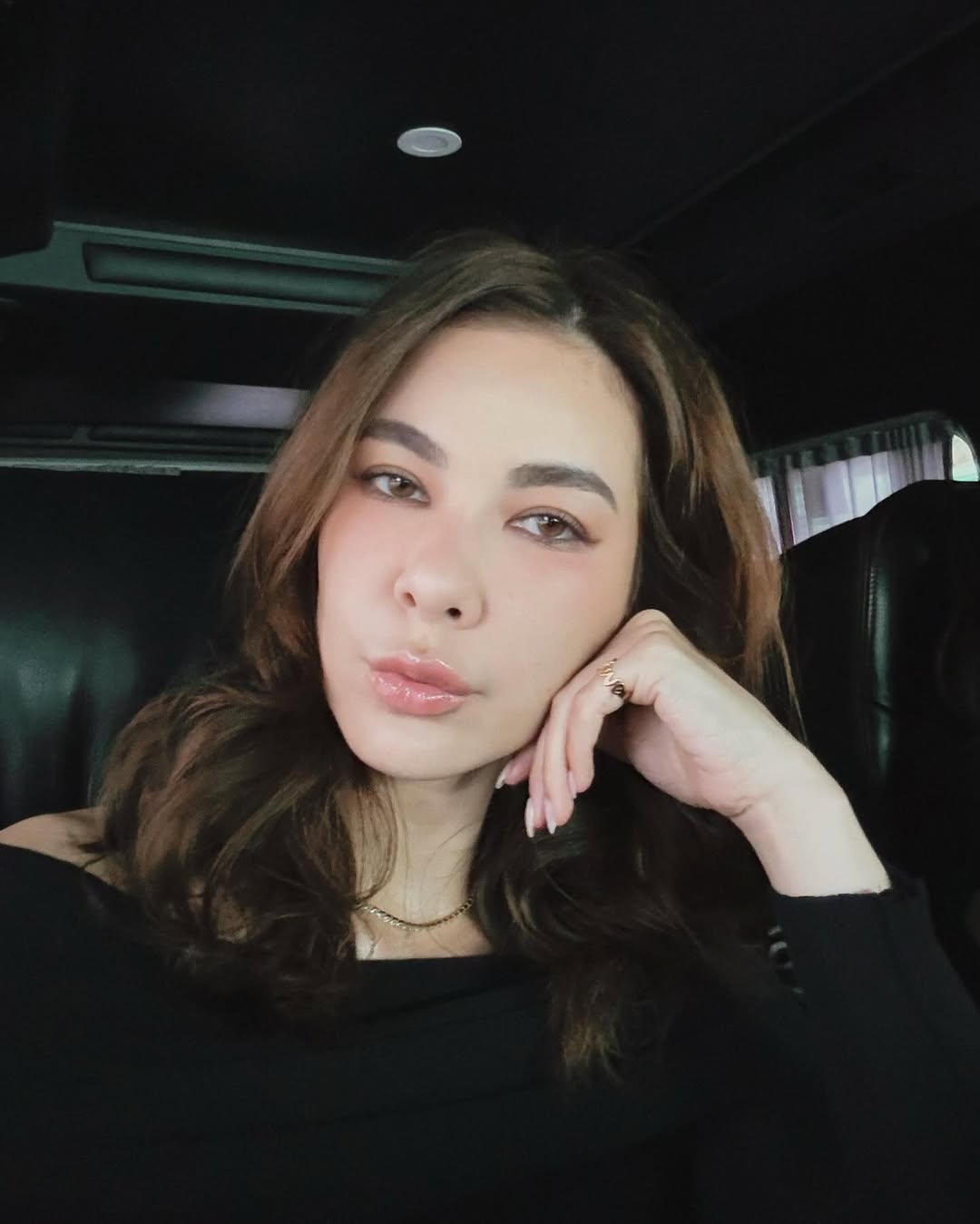โบว์ - เบญจวรรณ อาร์ตเนอร์