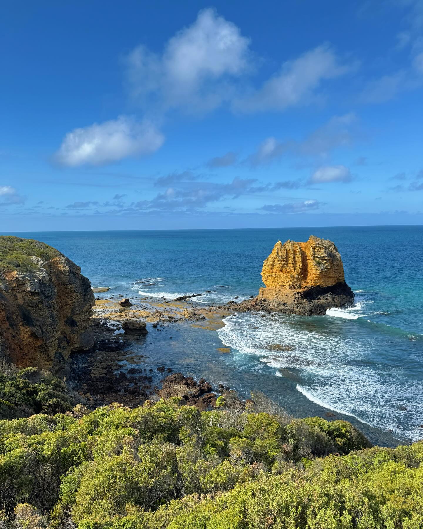 โบว์ - เบญจวรรณ อาร์ตเนอร์