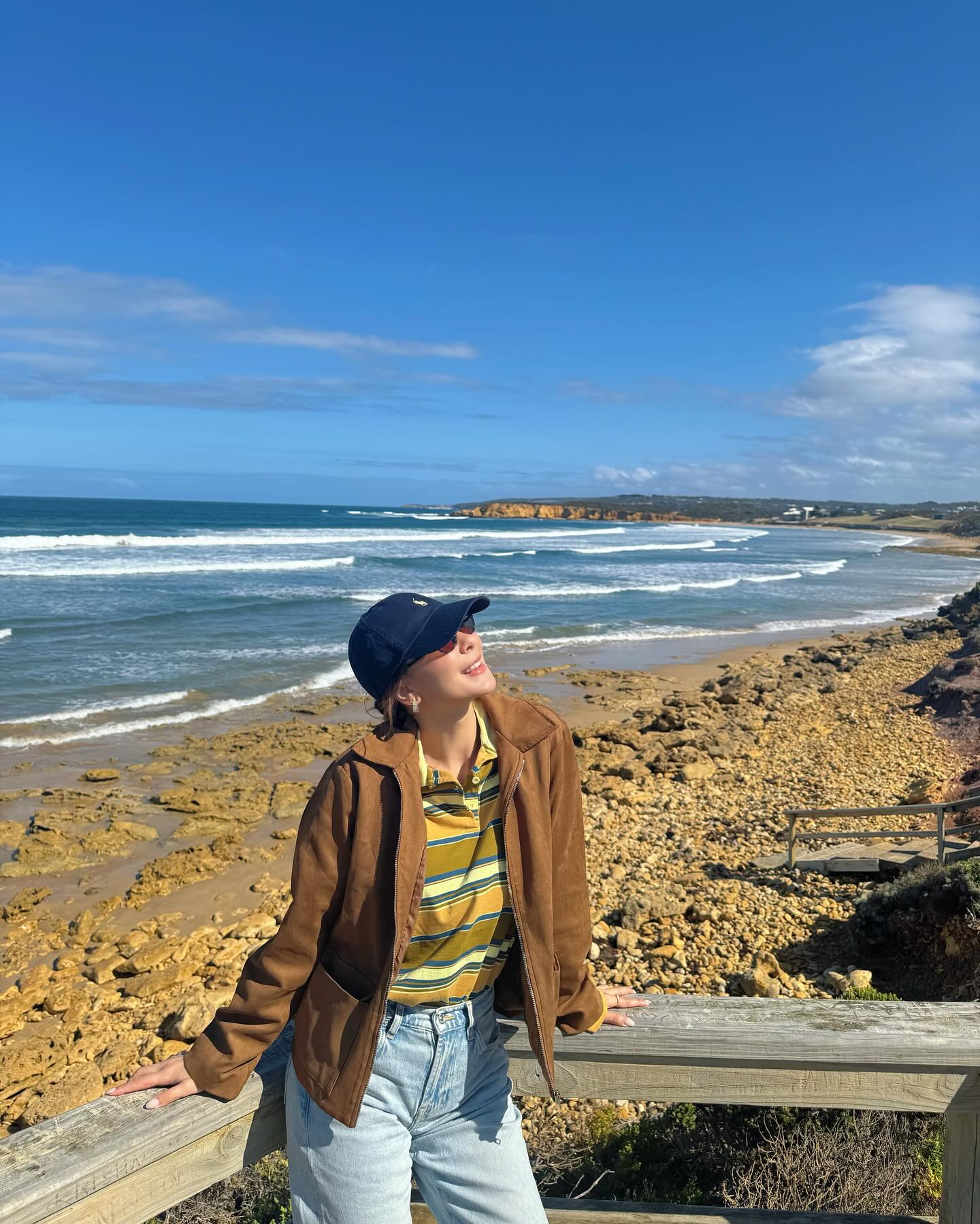 โบว์ - เบญจวรรณ อาร์ตเนอร์