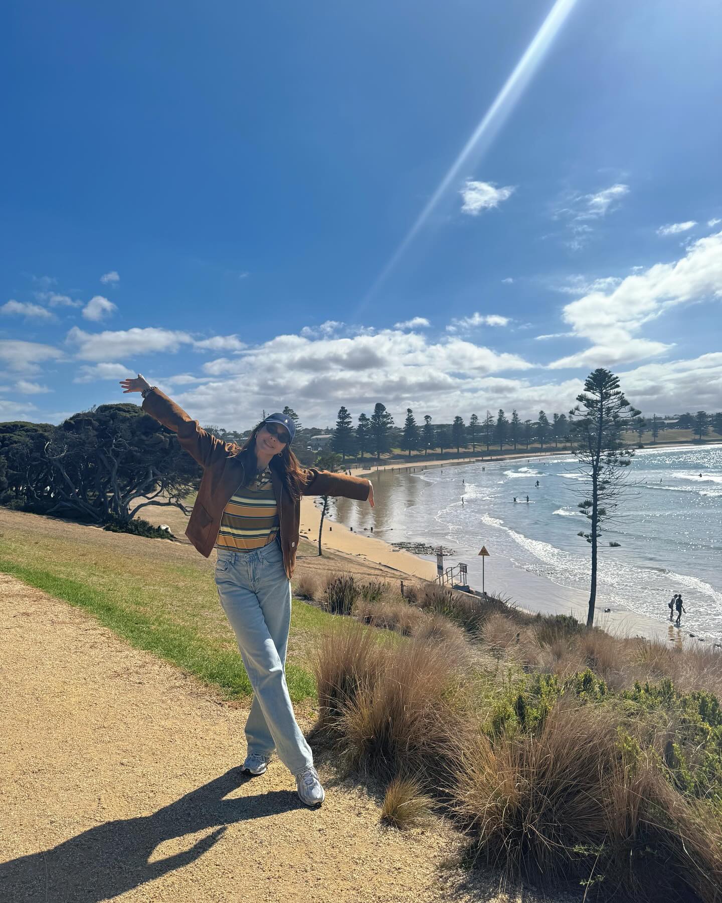 โบว์ - เบญจวรรณ อาร์ตเนอร์