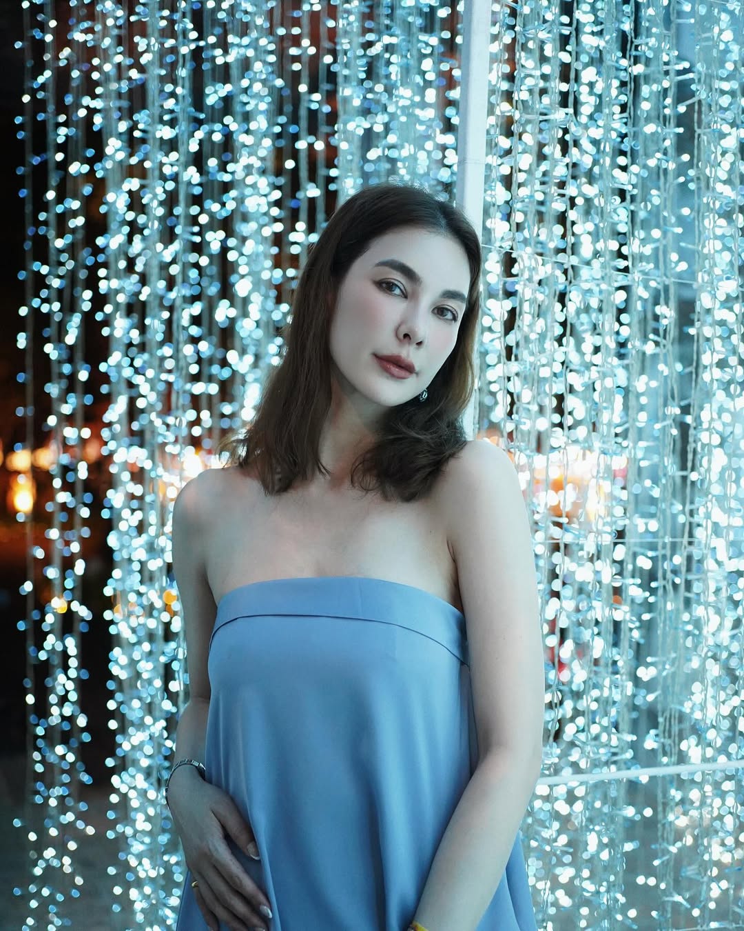 โบว์ - เบญจวรรณ อาร์ตเนอร์
