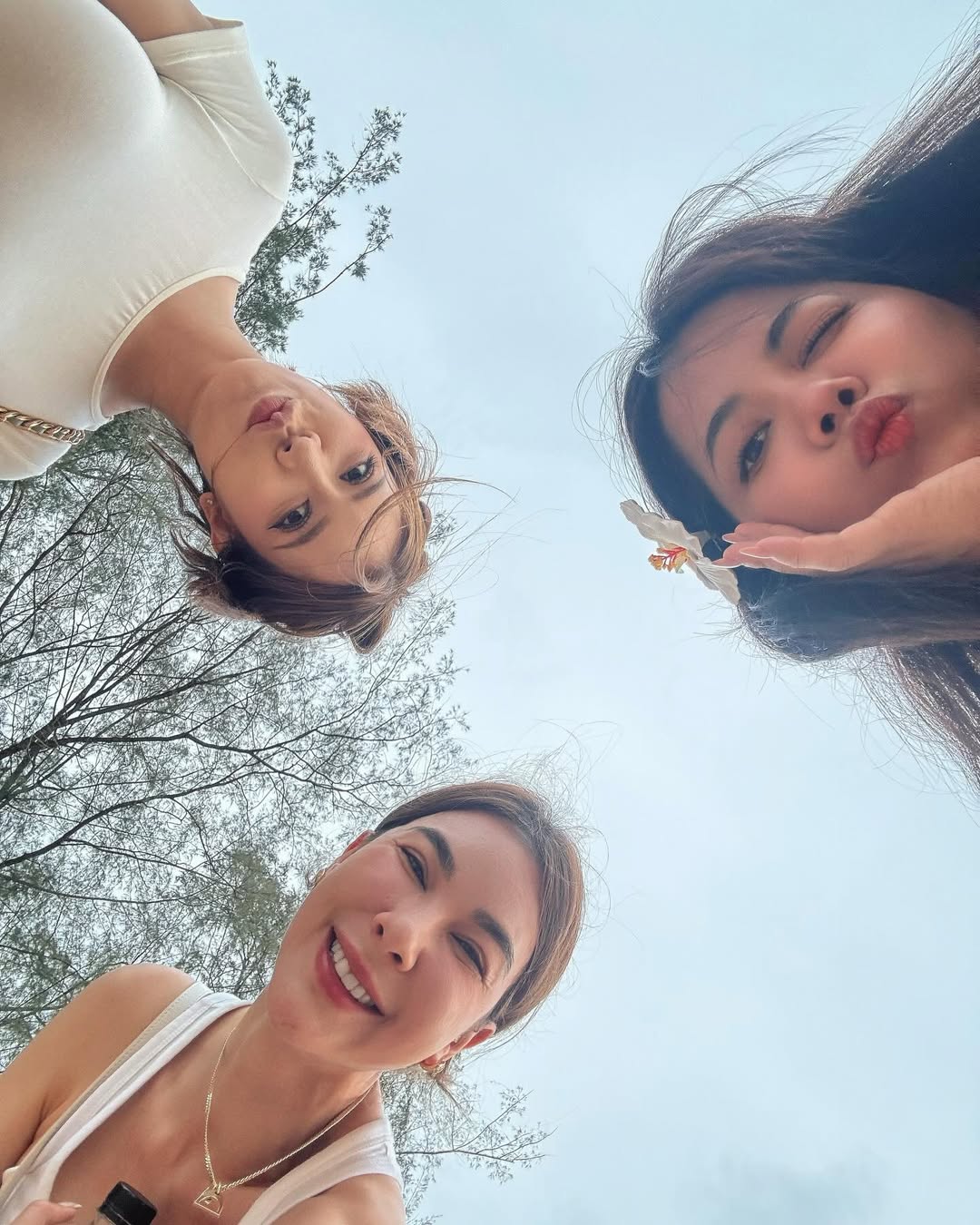 โบว์ - เบญจวรรณ อาร์ตเนอร์
