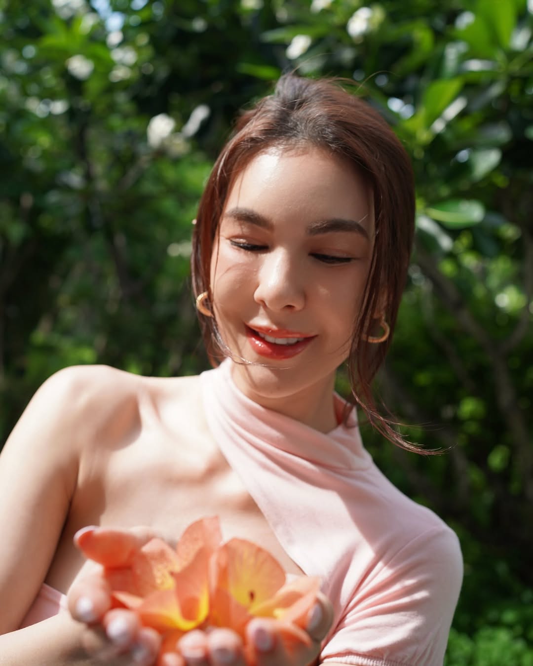 โบว์ - เบญจวรรณ อาร์ตเนอร์