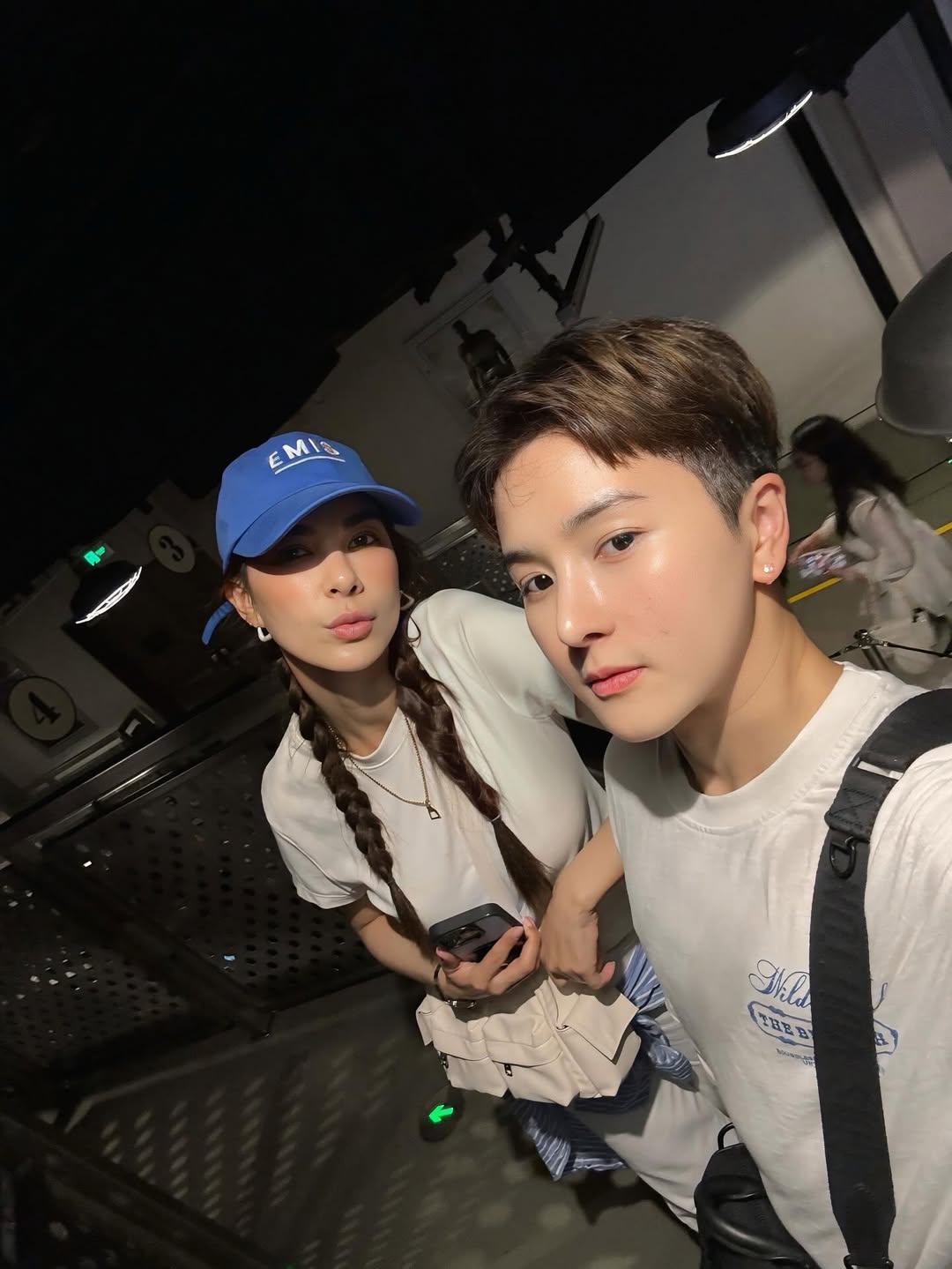 โบว์ - เบญจวรรณ อาร์ตเนอร์