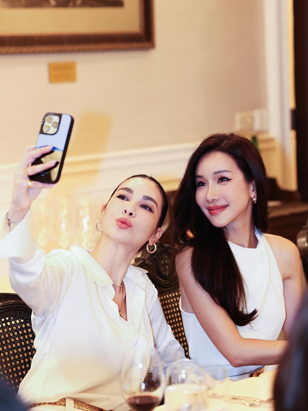 โบว์ - เบญจวรรณ อาร์ตเนอร์