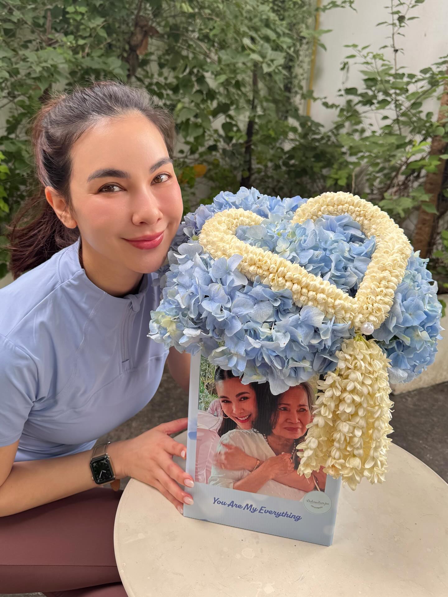 โบว์ - เบญจวรรณ อาร์ตเนอร์