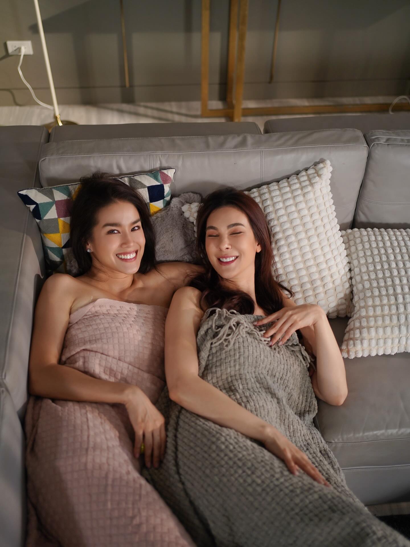โบว์ - เบญจวรรณ อาร์ตเนอร์