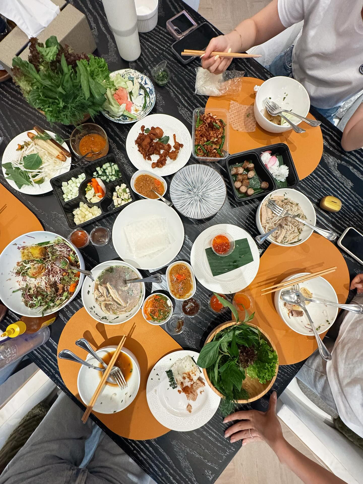 โบว์ - เบญจวรรณ อาร์ตเนอร์