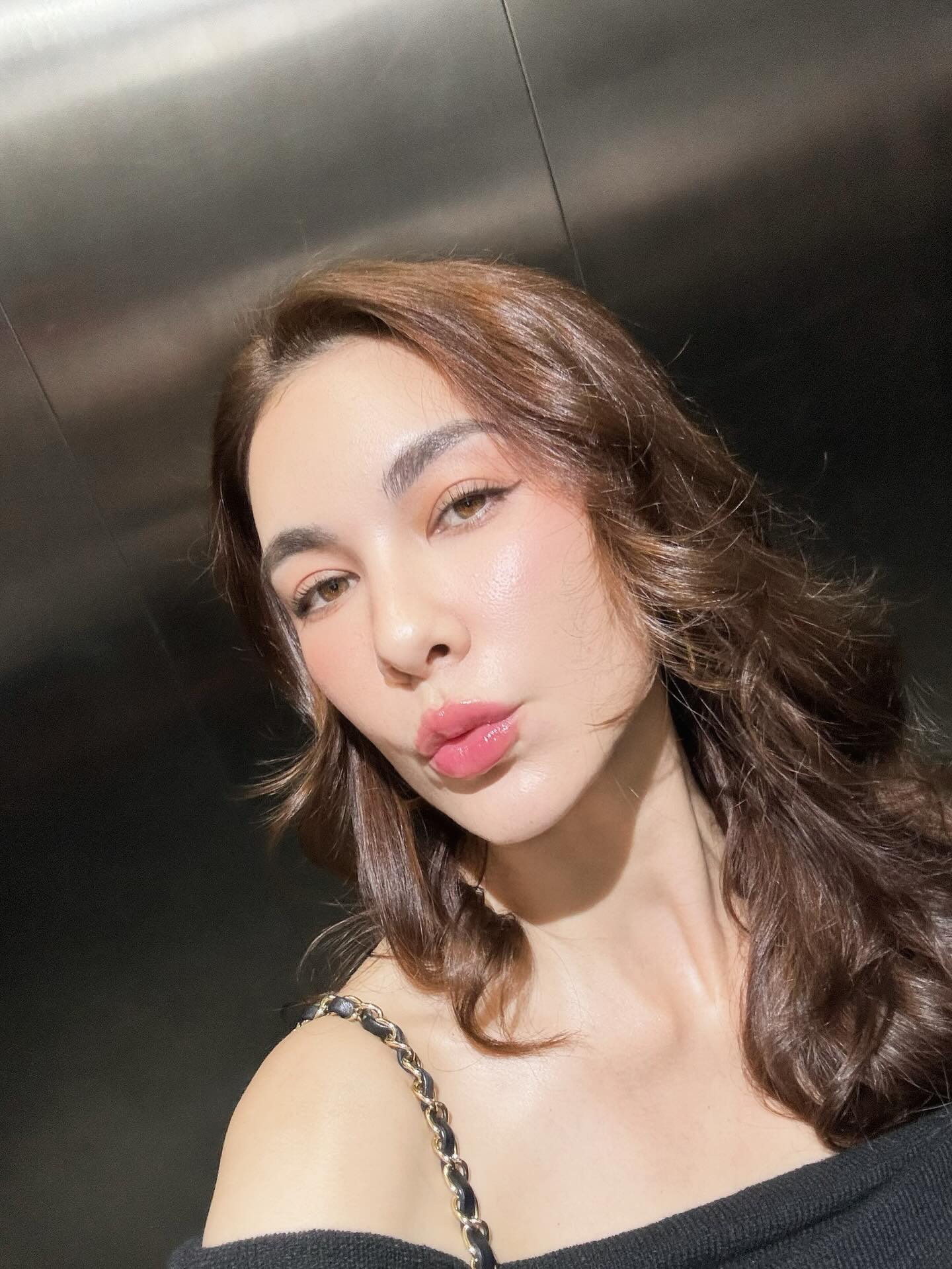 โบว์ - เบญจวรรณ อาร์ตเนอร์