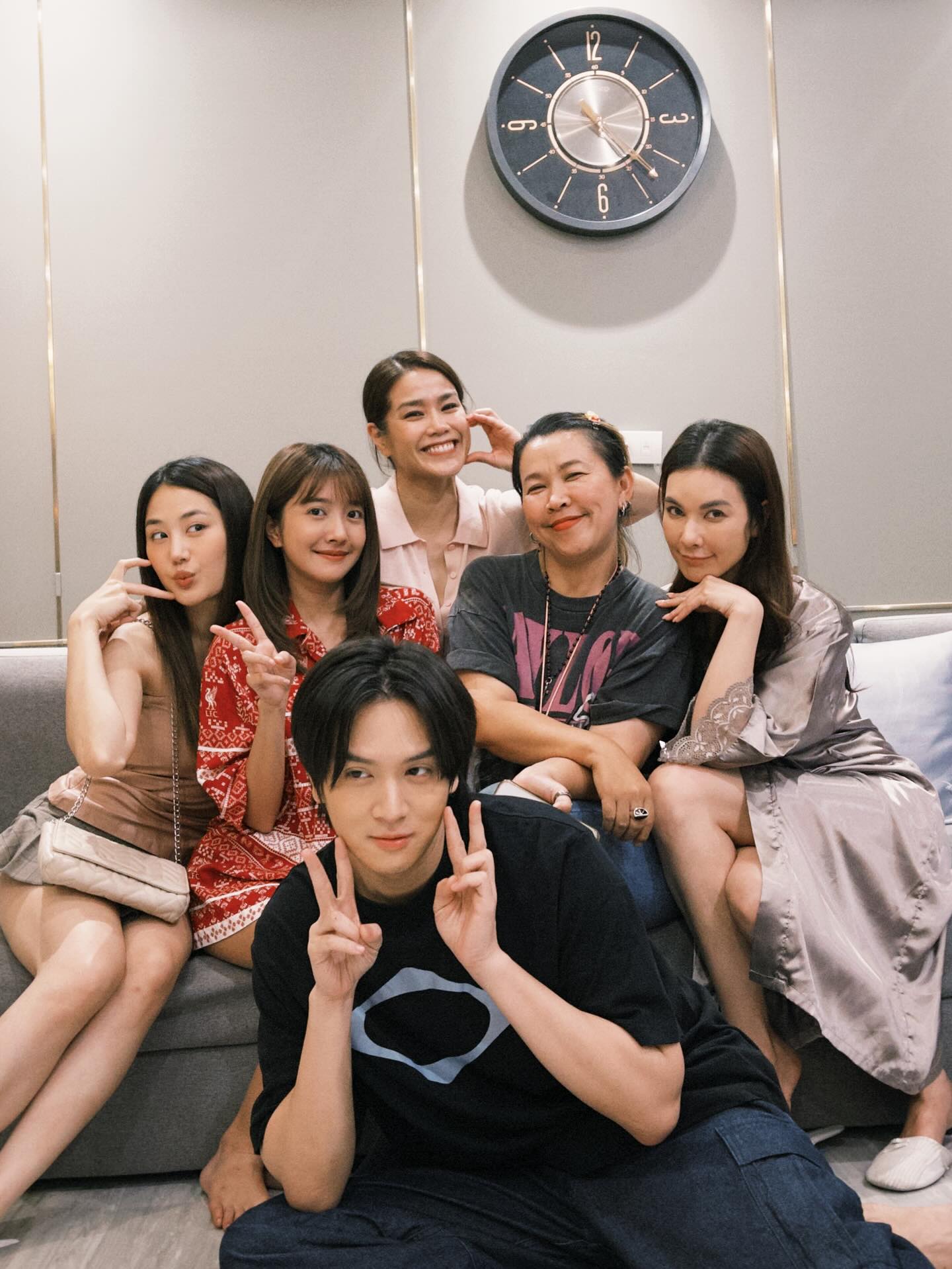 โบว์ - เบญจวรรณ อาร์ตเนอร์