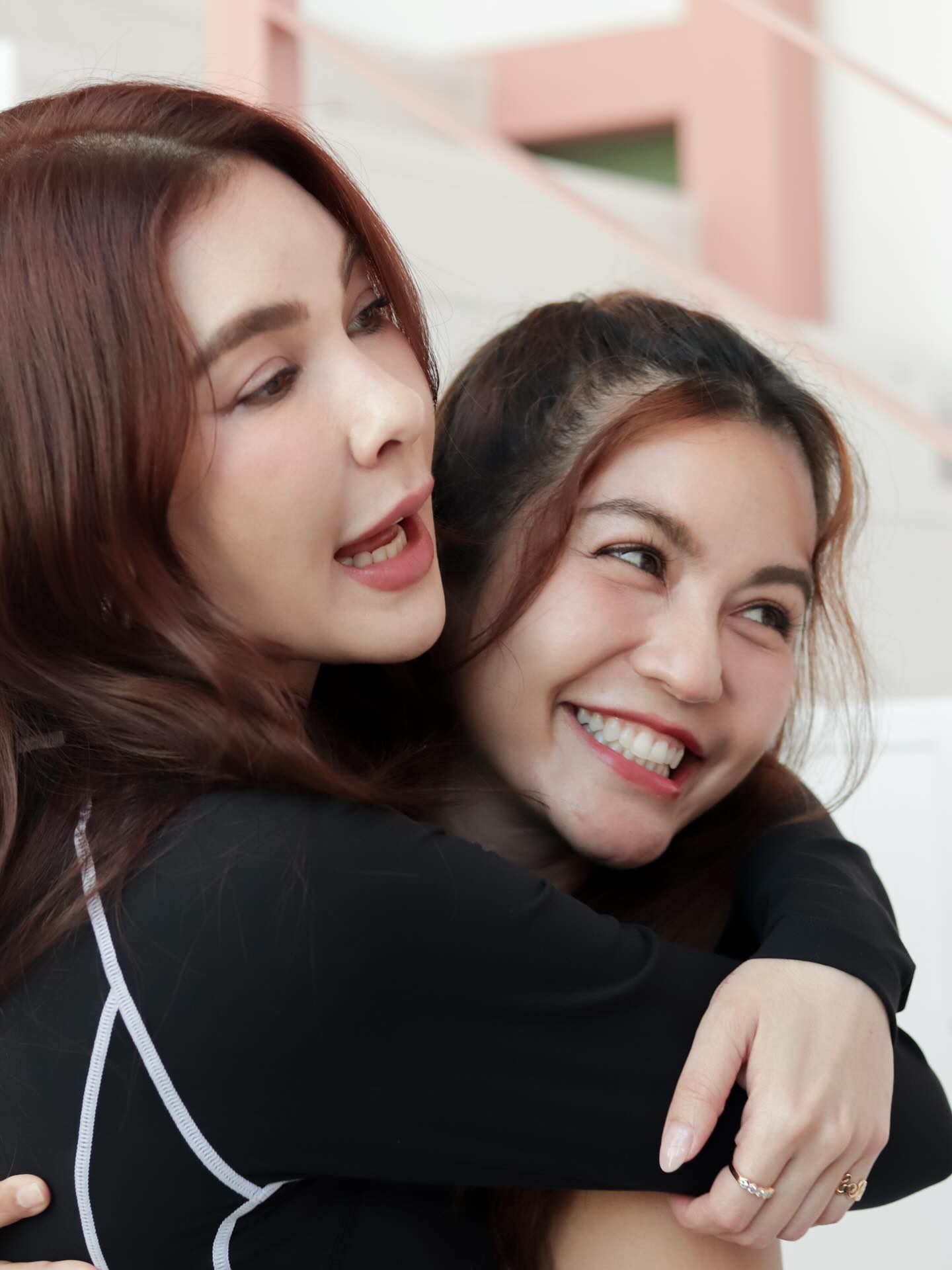 โบว์ - เบญจวรรณ อาร์ตเนอร์