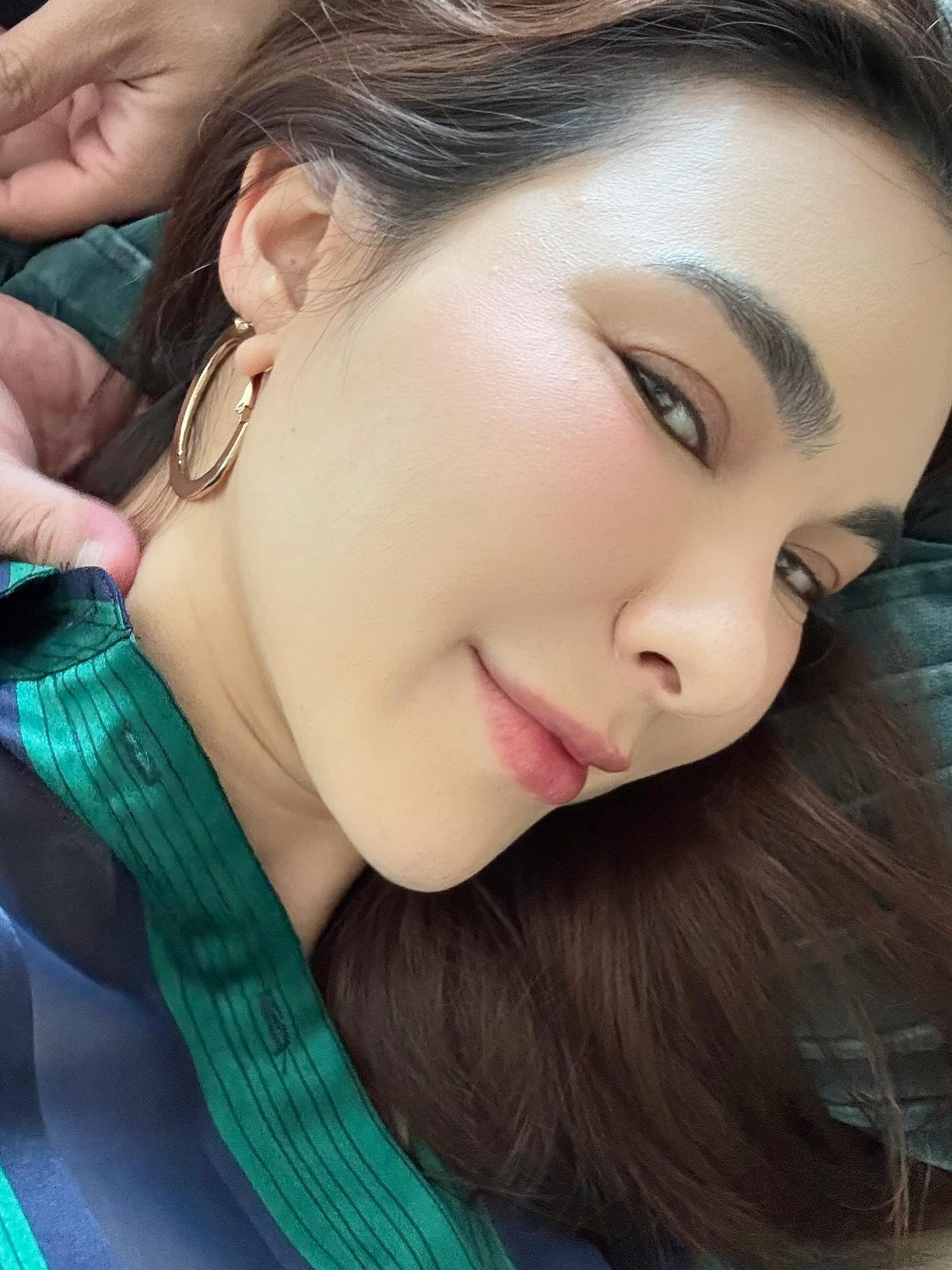 โบว์ - เบญจวรรณ อาร์ตเนอร์