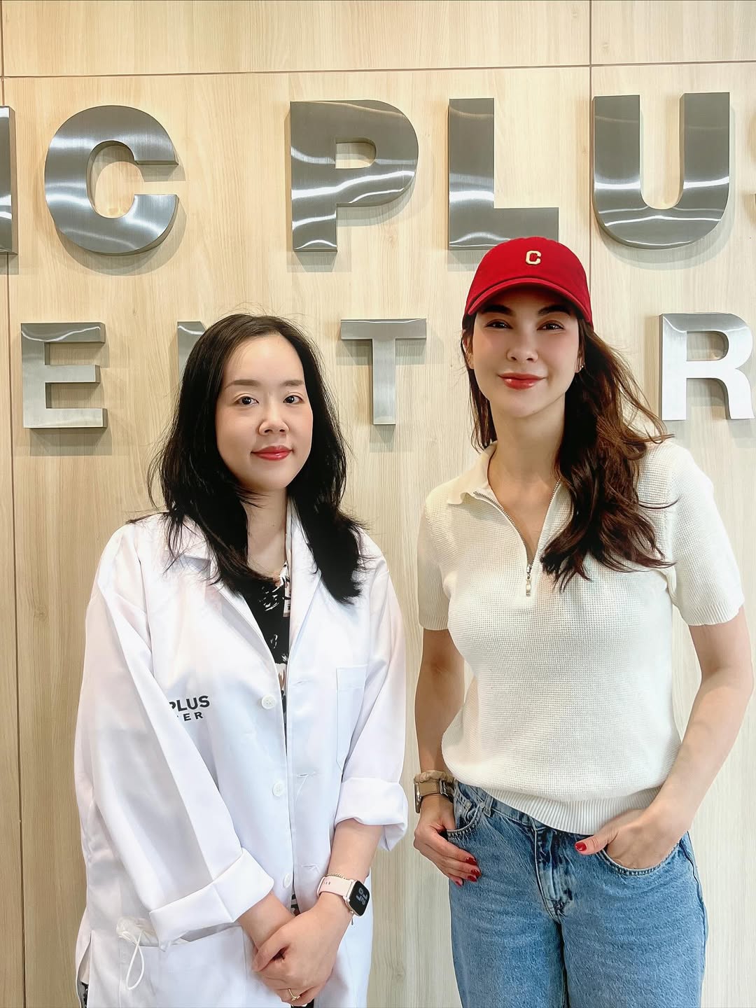 โบว์ - เบญจวรรณ อาร์ตเนอร์