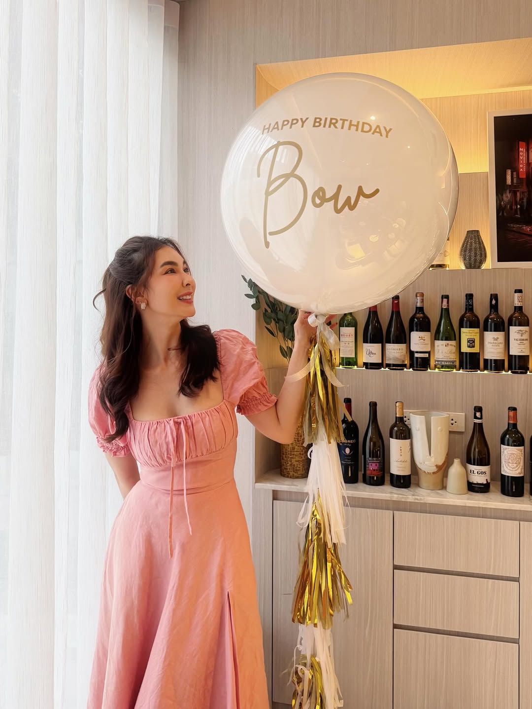 โบว์ - เบญจวรรณ อาร์ตเนอร์