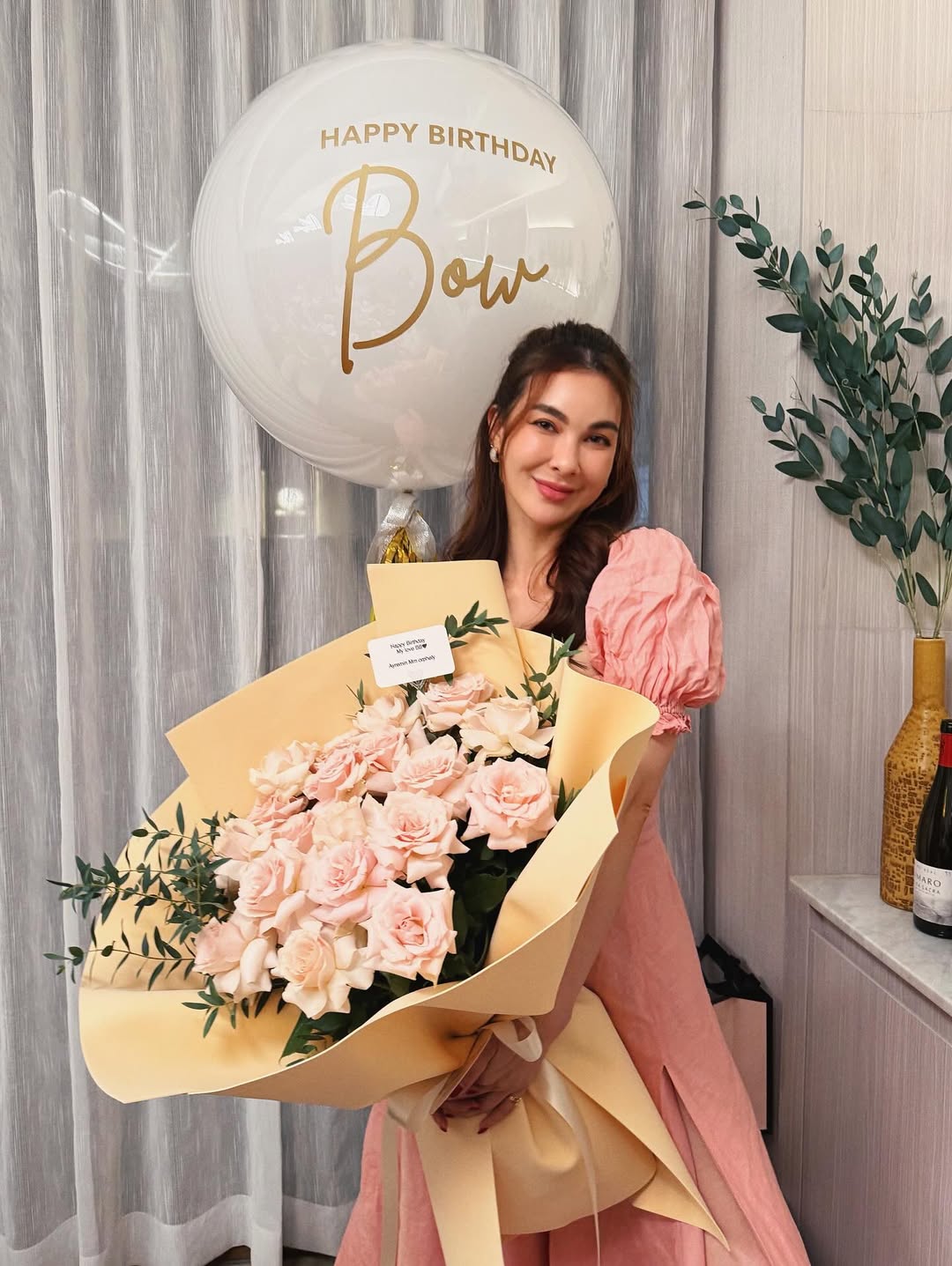 โบว์ - เบญจวรรณ อาร์ตเนอร์