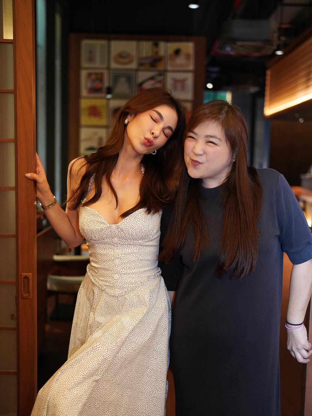 โบว์ - เบญจวรรณ อาร์ตเนอร์