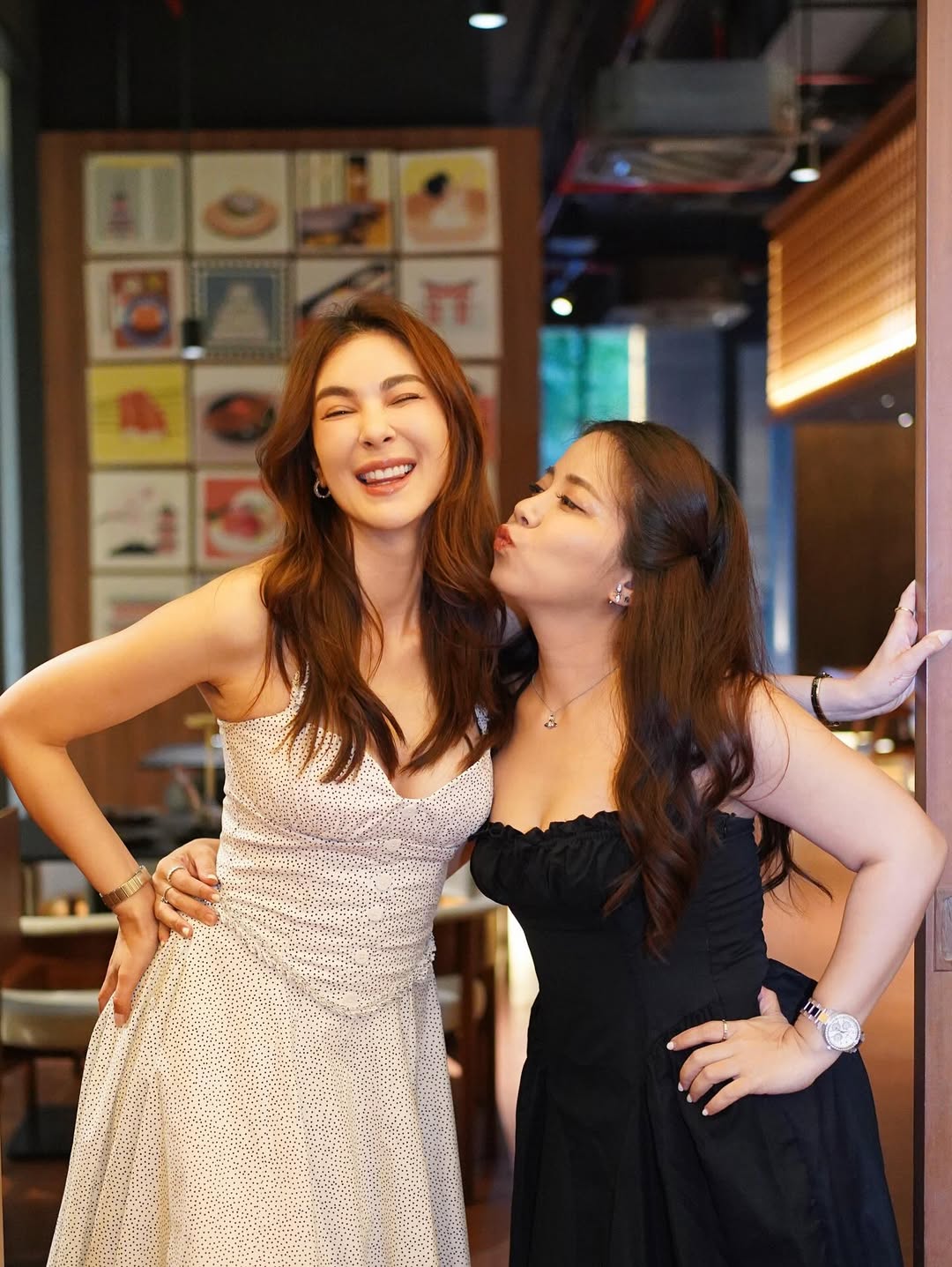 โบว์ - เบญจวรรณ อาร์ตเนอร์