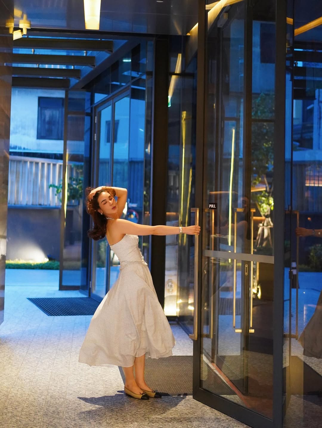 โบว์ - เบญจวรรณ อาร์ตเนอร์