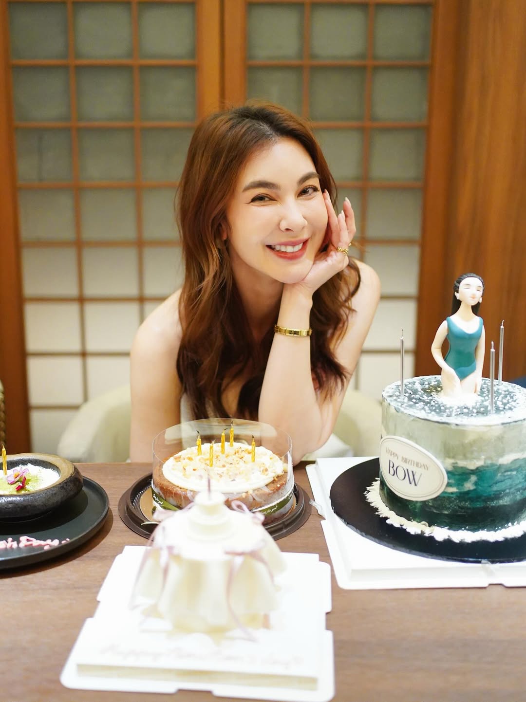 โบว์ - เบญจวรรณ อาร์ตเนอร์