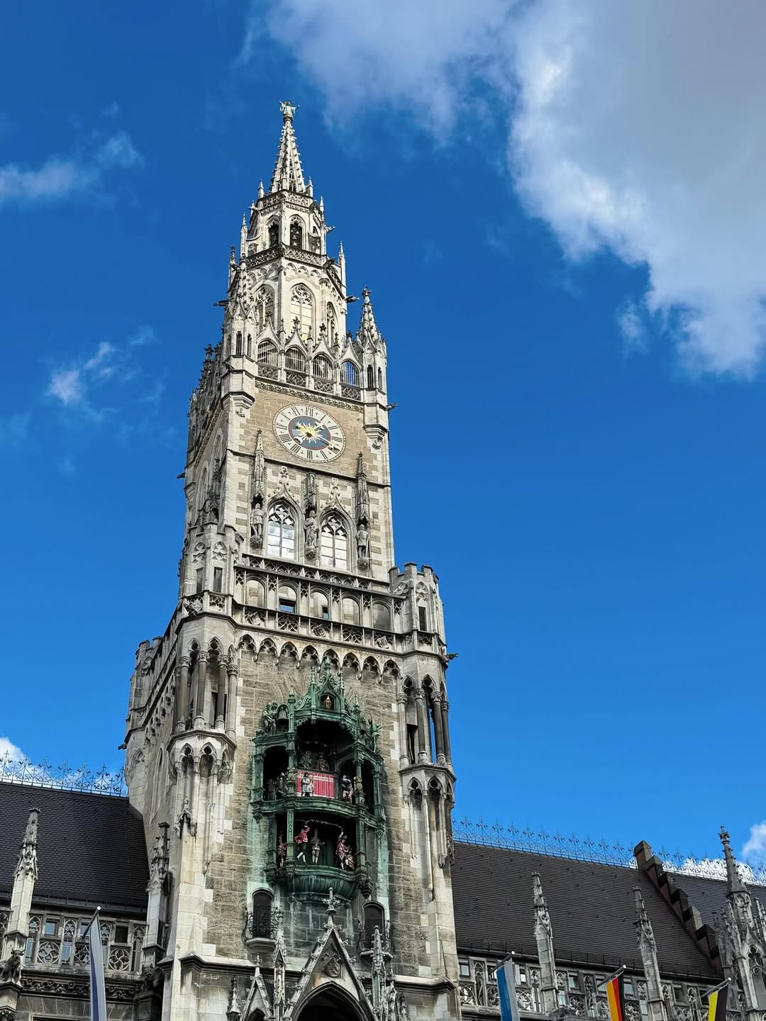 โบว์ - เบญจวรรณ อาร์ตเนอร์