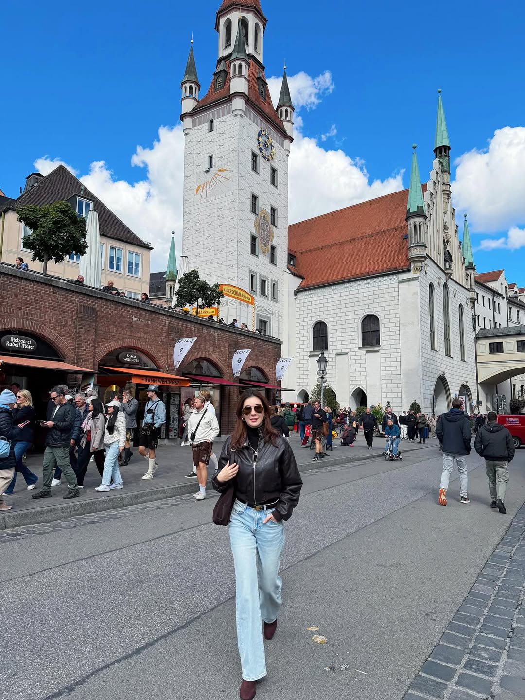 โบว์ - เบญจวรรณ อาร์ตเนอร์