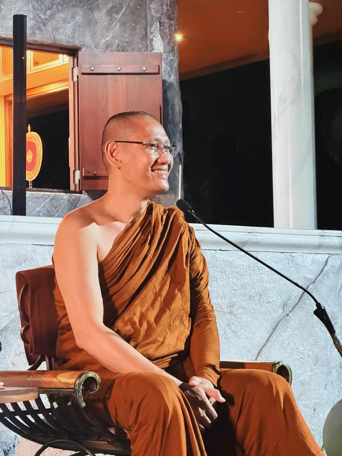 โบว์ - เบญจวรรณ อาร์ตเนอร์