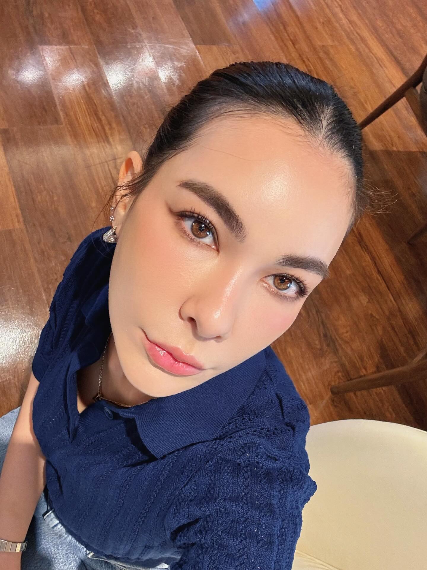 โบว์ - เบญจวรรณ อาร์ตเนอร์
