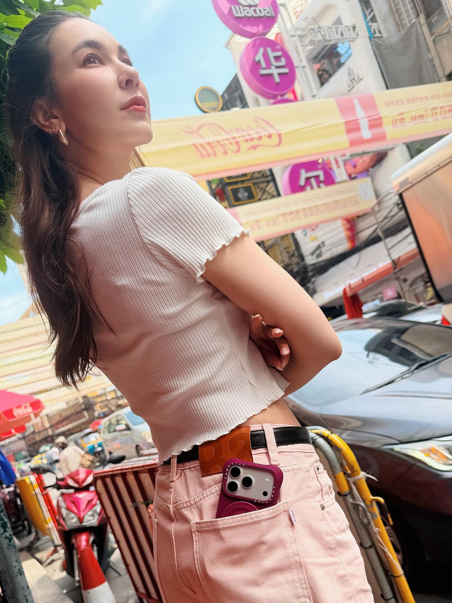 โบว์ - เบญจวรรณ อาร์ตเนอร์