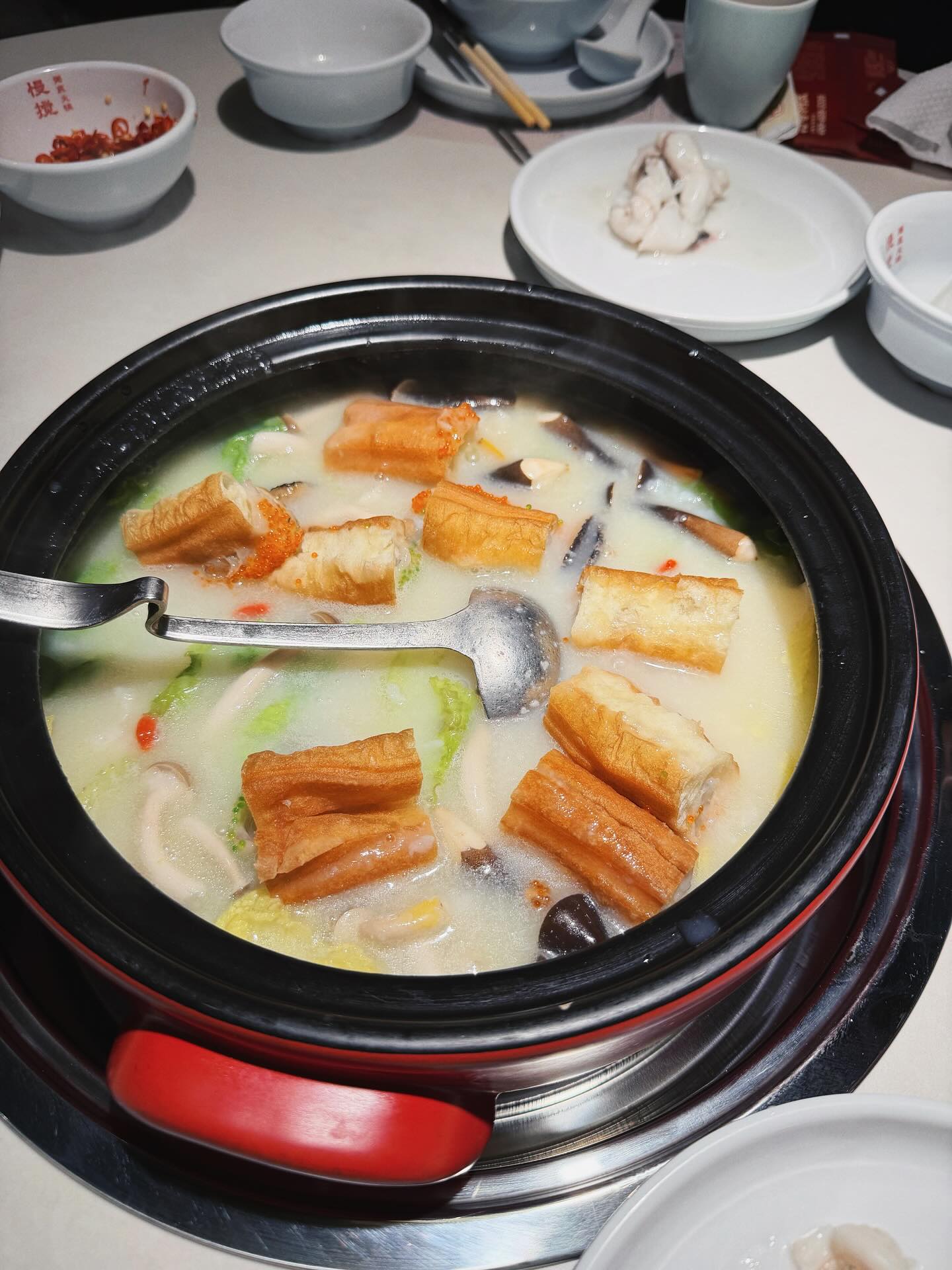 โบว์ - เบญจวรรณ อาร์ตเนอร์