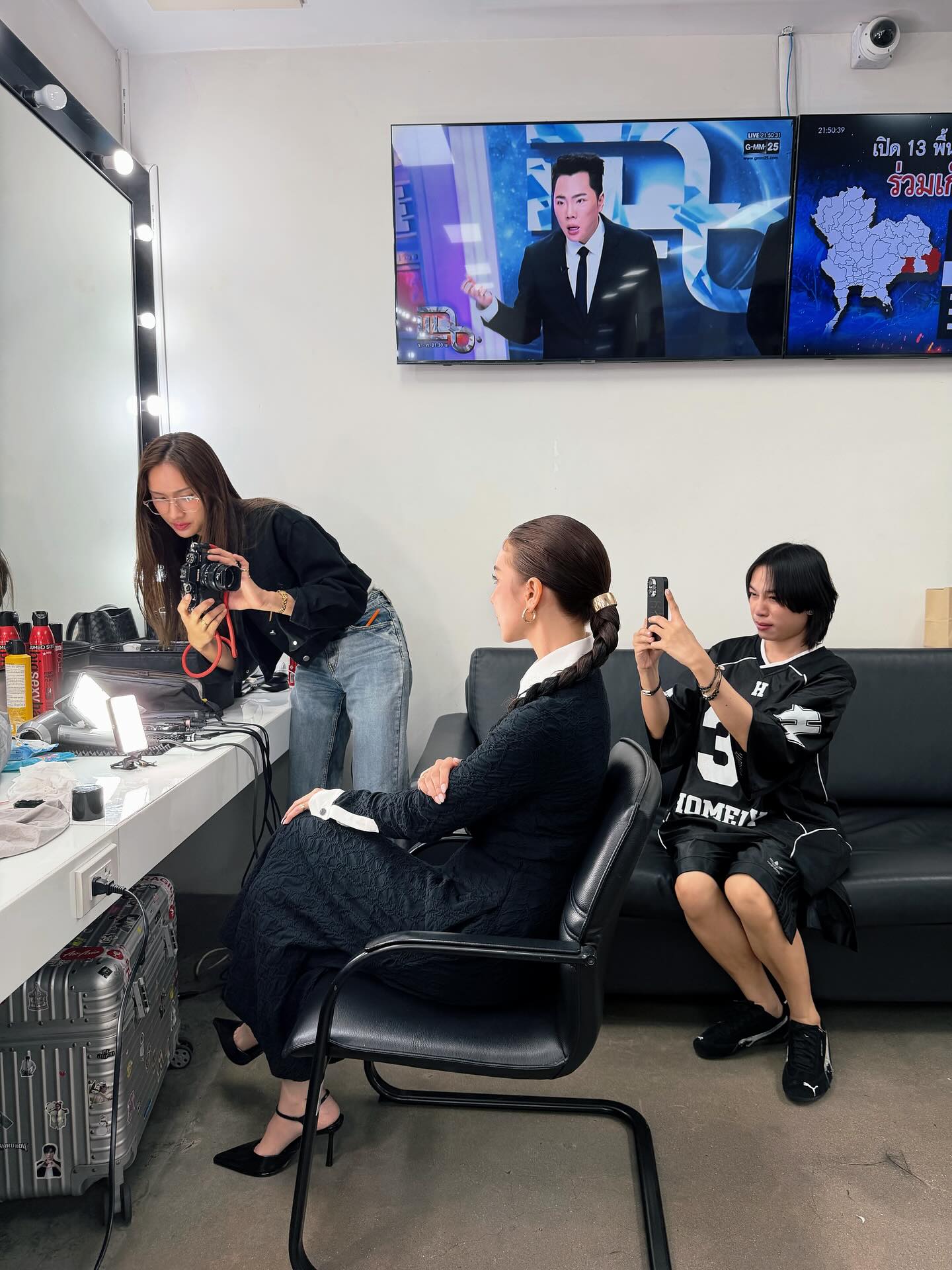 โบว์ - เบญจวรรณ อาร์ตเนอร์