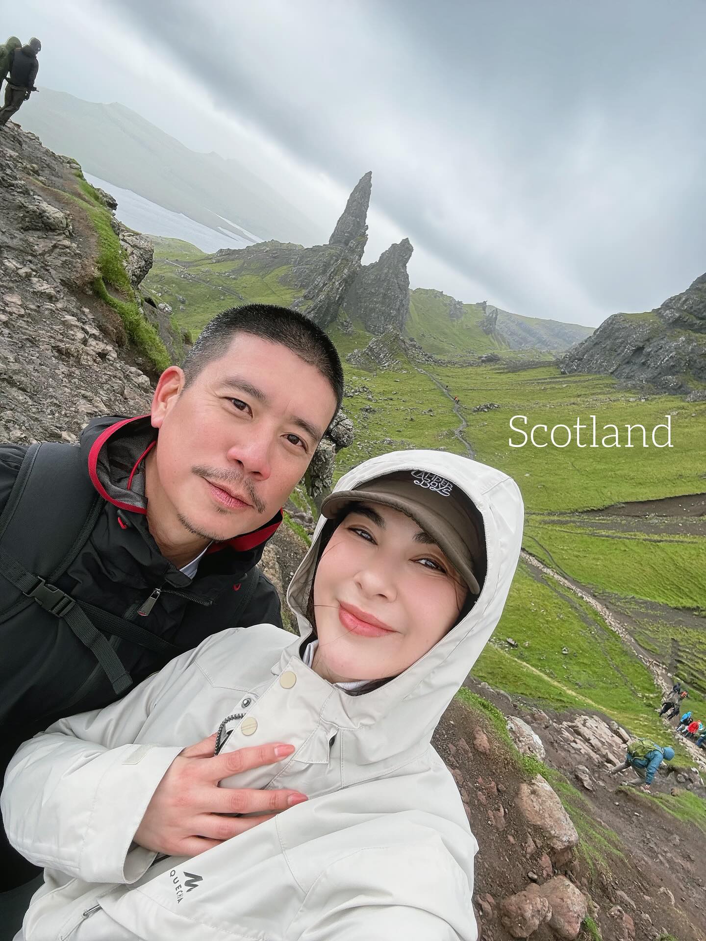 โบว์ - เบญจวรรณ อาร์ตเนอร์