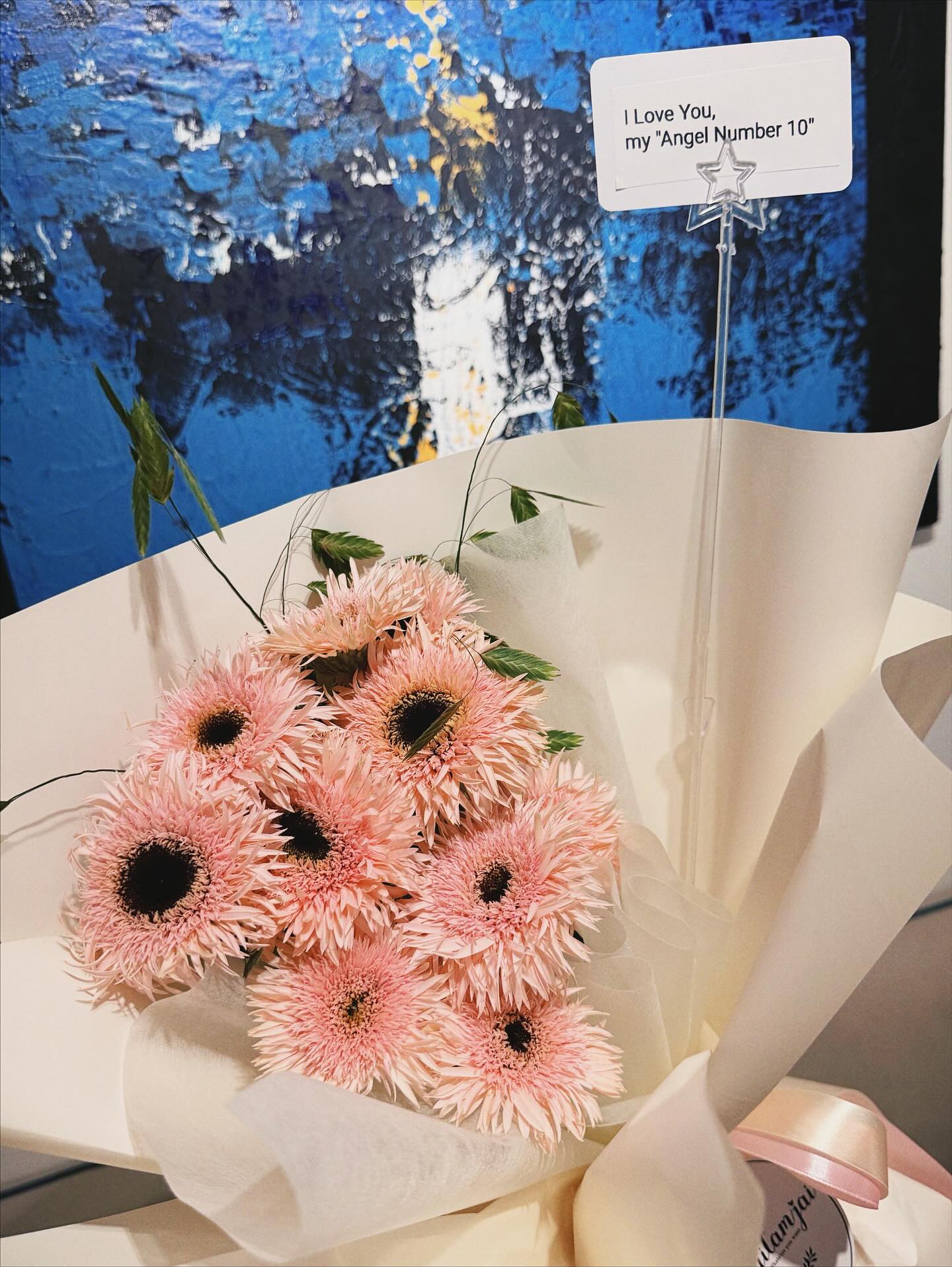 โบว์ - เบญจวรรณ อาร์ตเนอร์