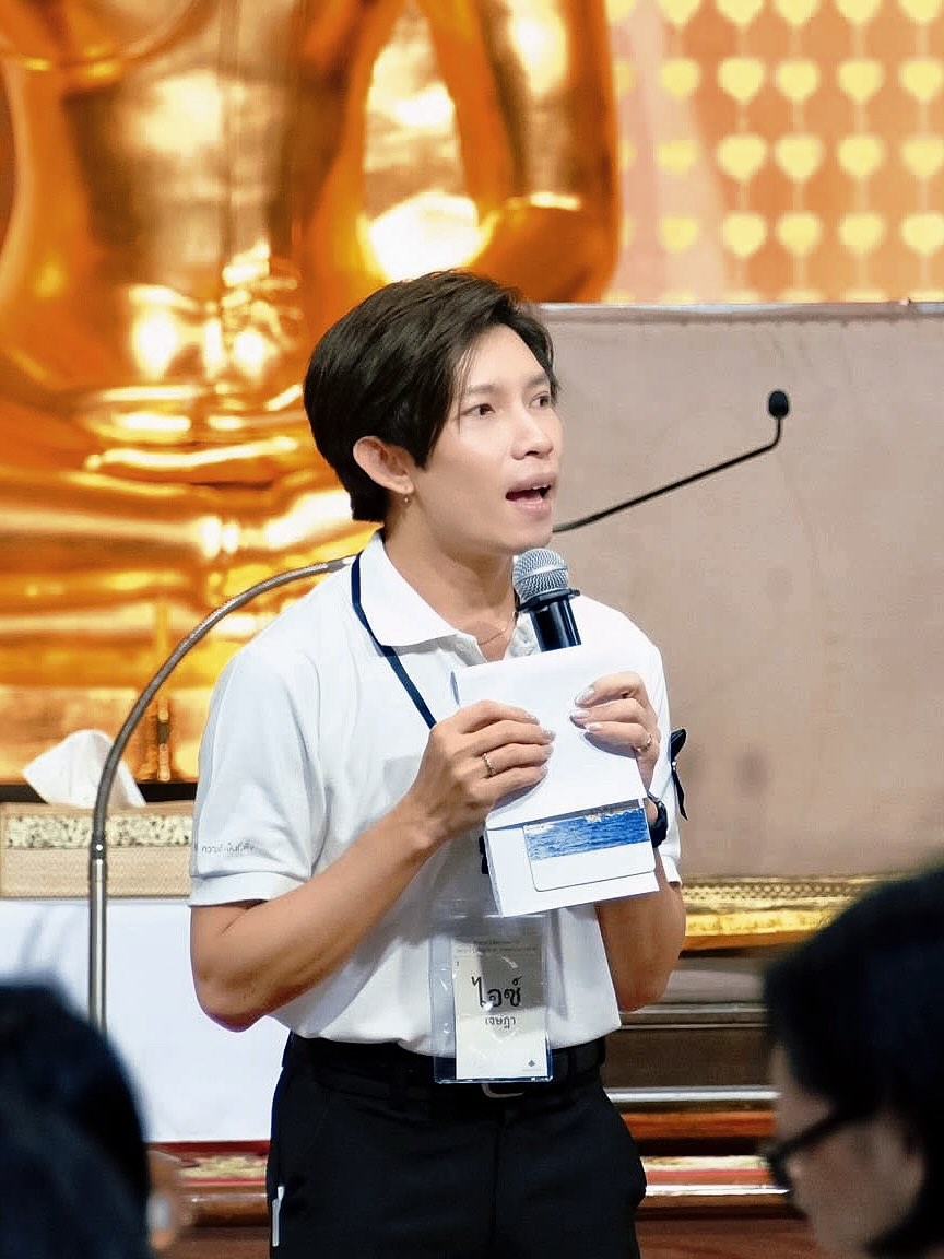 โบว์ - เบญจวรรณ อาร์ตเนอร์