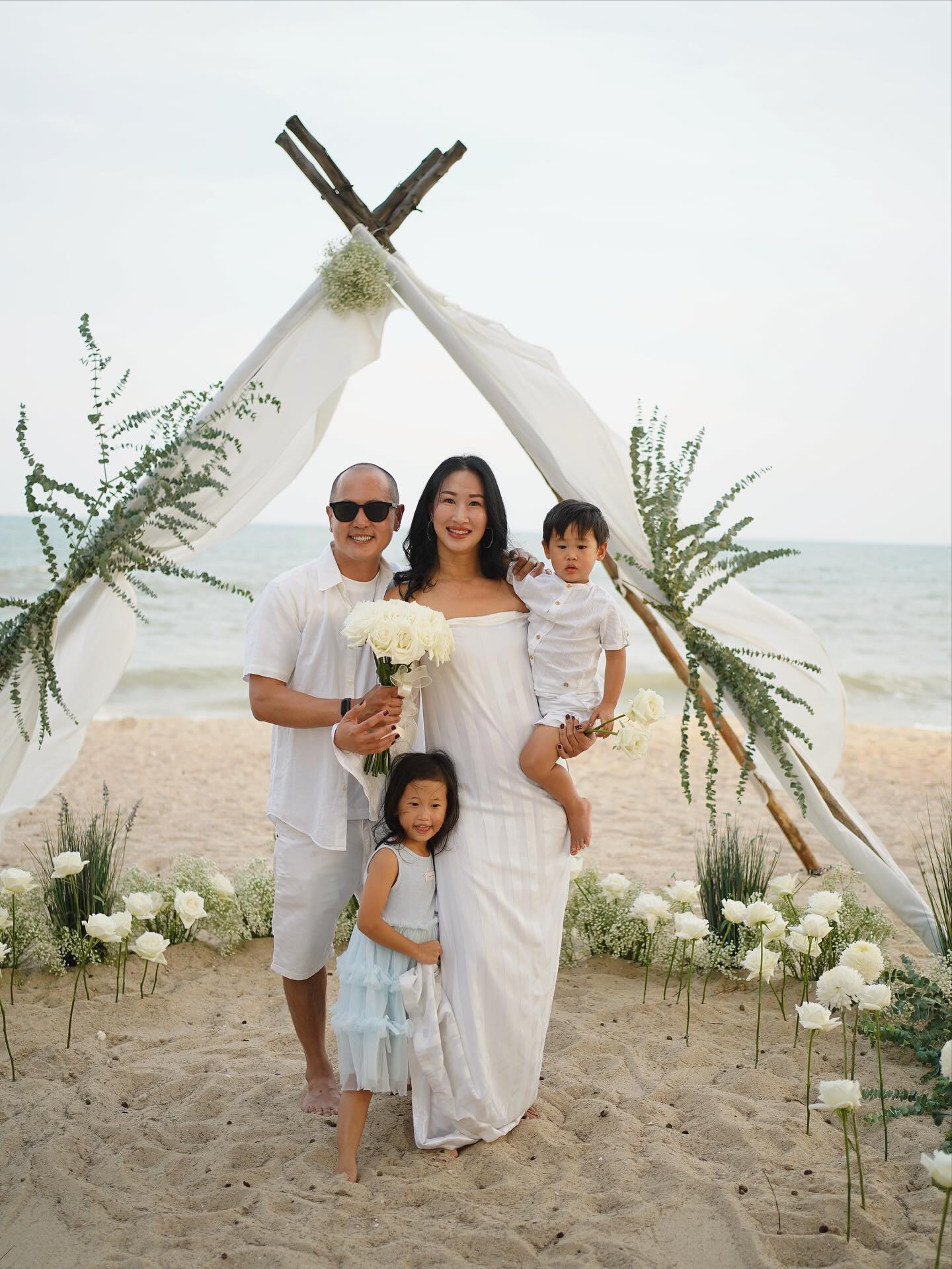 โบว์ - เบญจวรรณ อาร์ตเนอร์