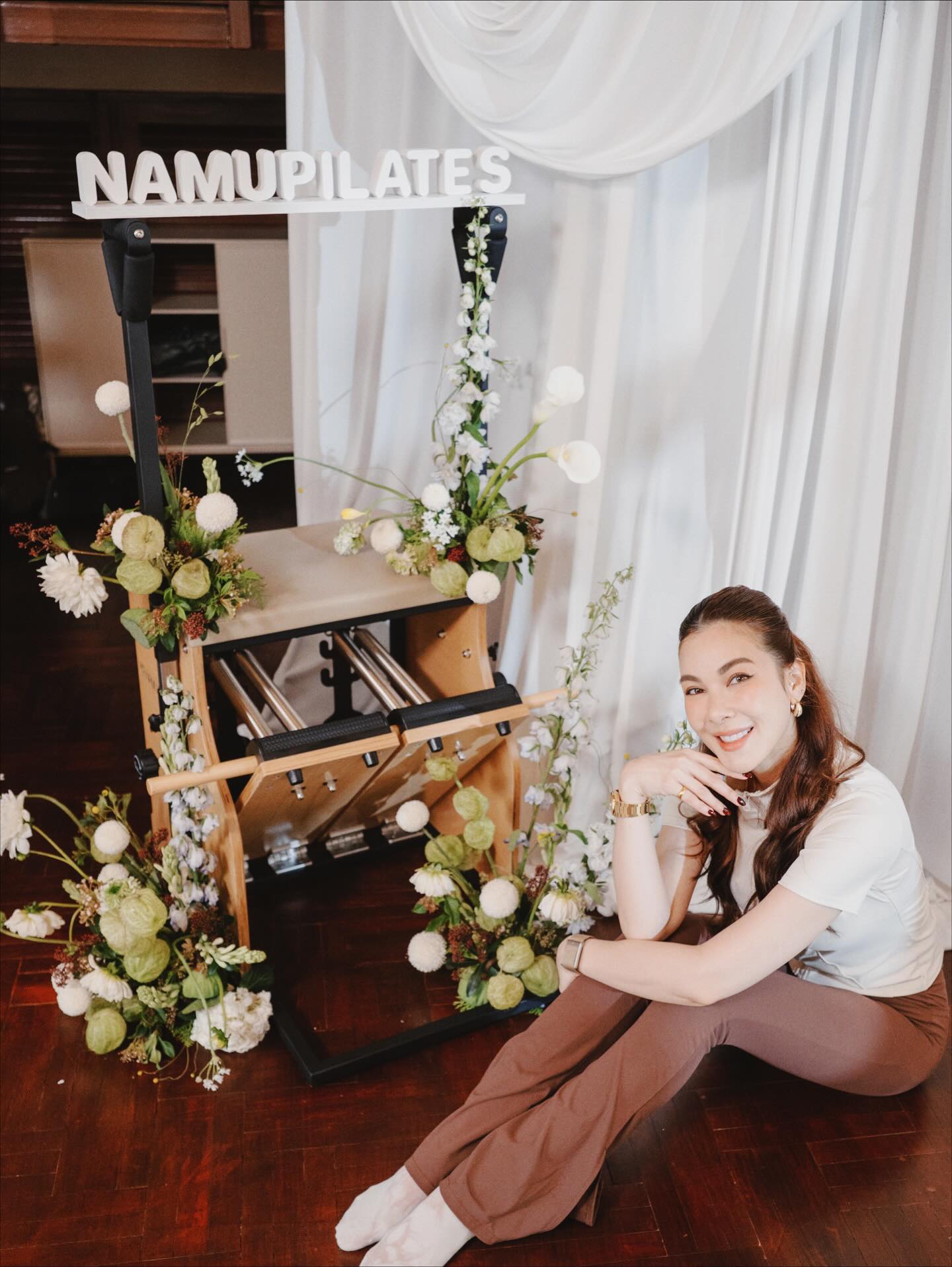 โบว์ - เบญจวรรณ อาร์ตเนอร์