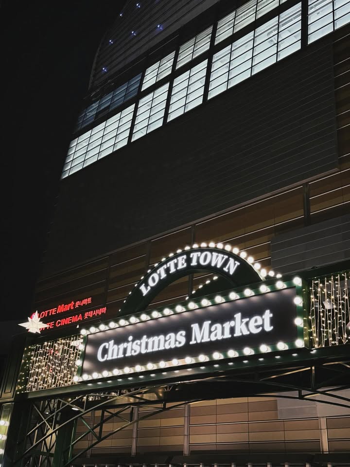 โบว์ - เบญจวรรณ อาร์ตเนอร์