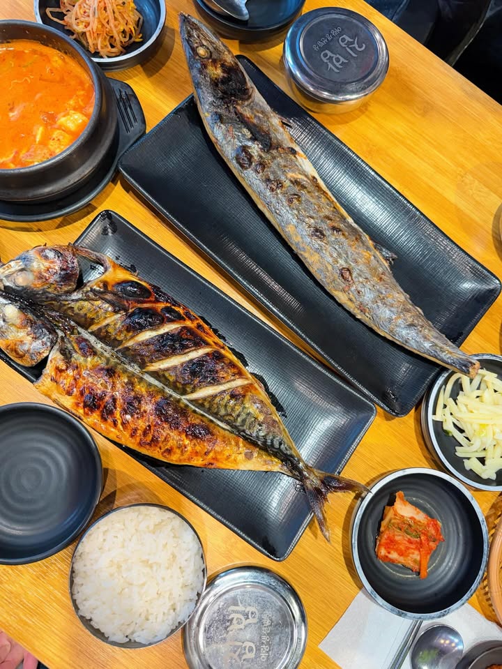 โบว์ - เบญจวรรณ อาร์ตเนอร์