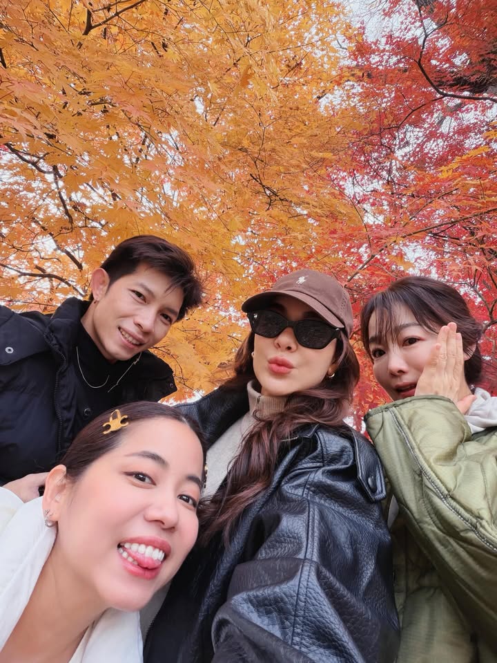 โบว์ - เบญจวรรณ อาร์ตเนอร์